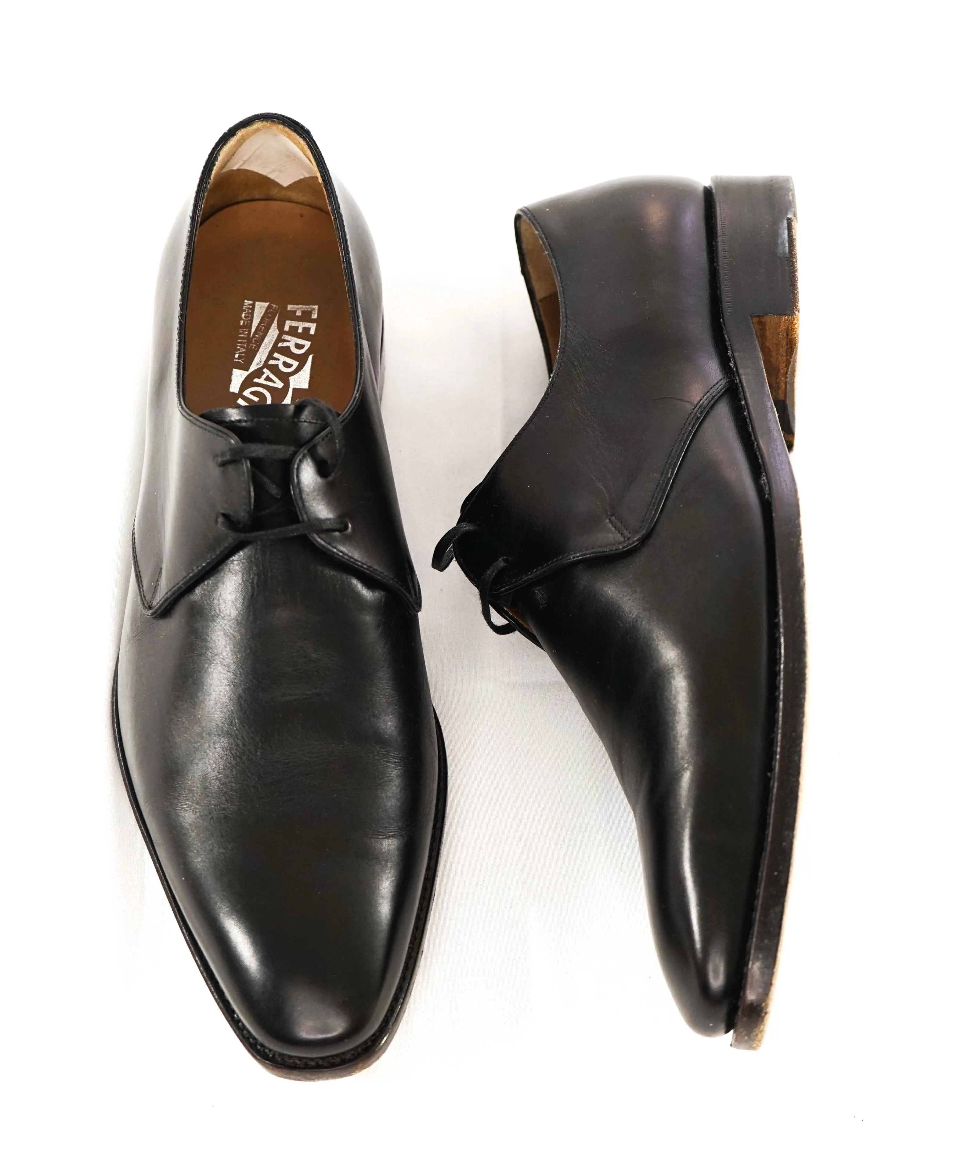 $1,295 SALVATORE FERRAGAMO - "TRAMEZZA NESIO" Black 2-Eylet Oxfords - 7.5 EE