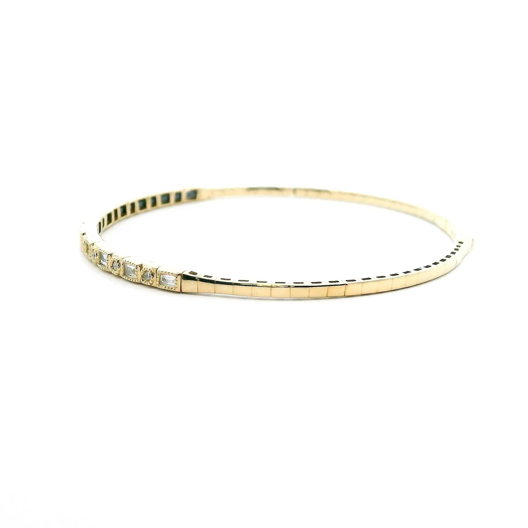 14K Yellow Gold 0.47cttw. Baguette & Round Diamond Flexible Bangle Bracelet