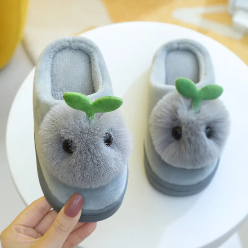 Adorable & Cozy: 3D Plush Baby Slippers!