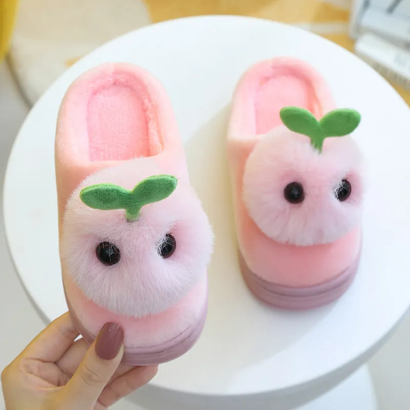 Adorable & Cozy: 3D Plush Baby Slippers!