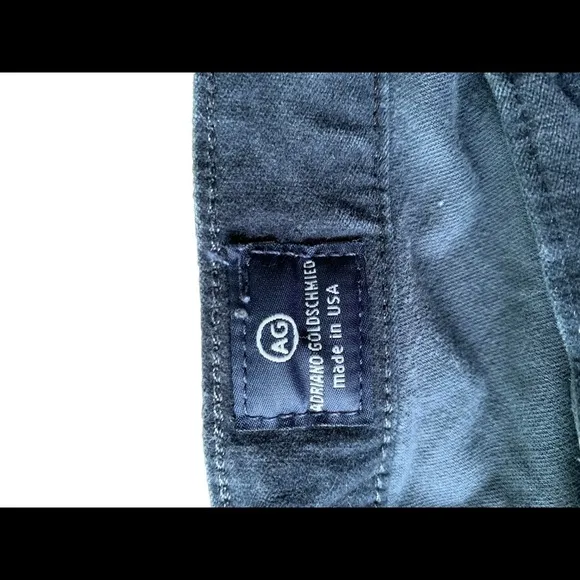 AG Adriano Goldschmied super skinny Jean legging size 32R