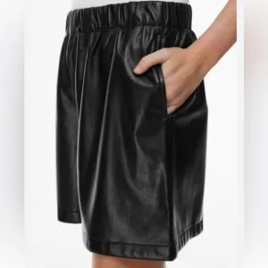 Babaton Aritzia Margin Black Faux Vegan Leather Shorts size 2