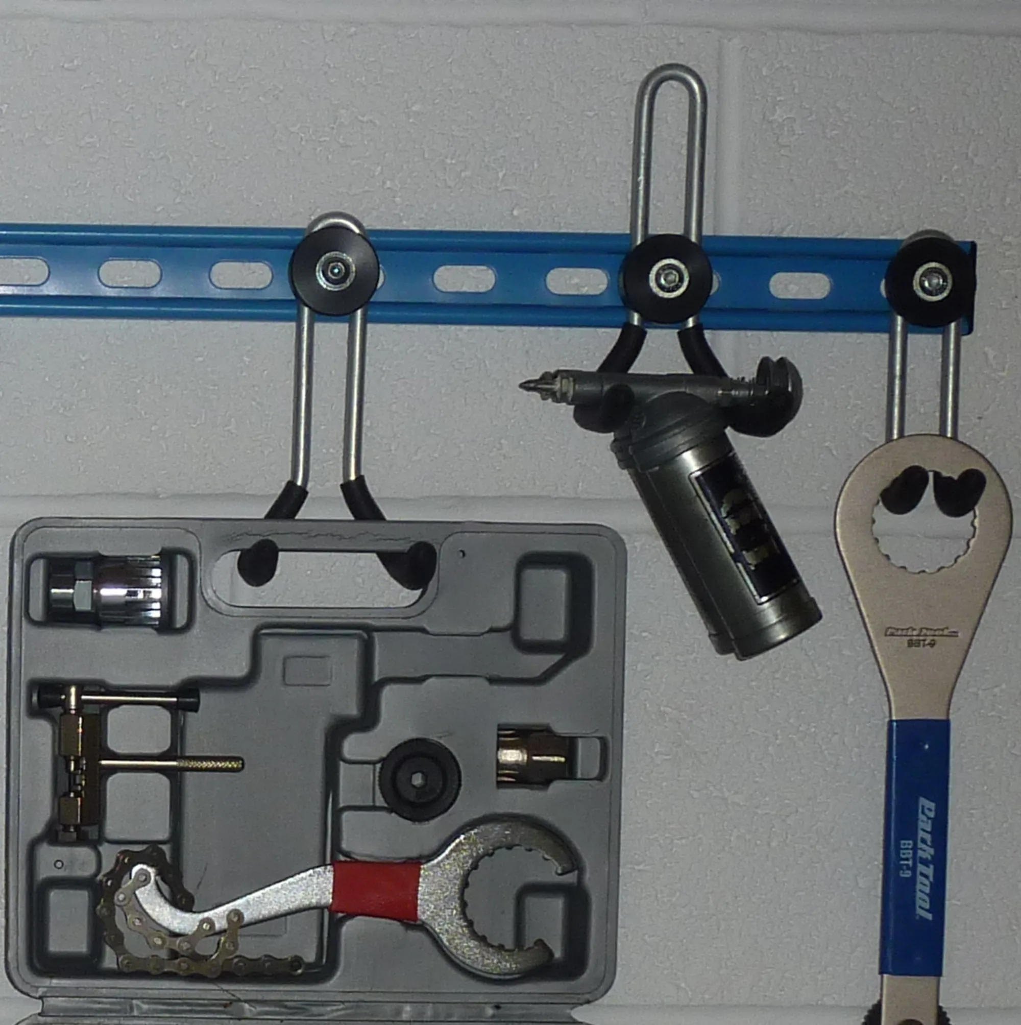Bike Wall Hooks - extra GearHooks® for bikes, backpacks, helmets, tools and spare parts.