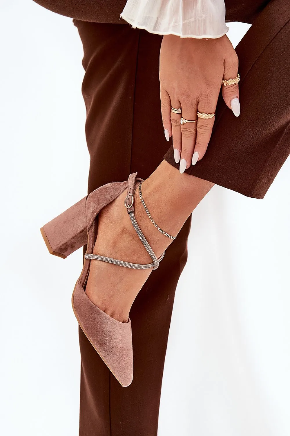Block heel pumps Step in style