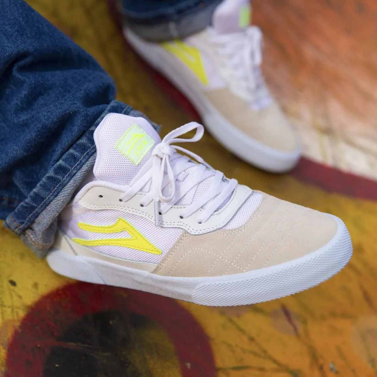 Cambridge - White Suede