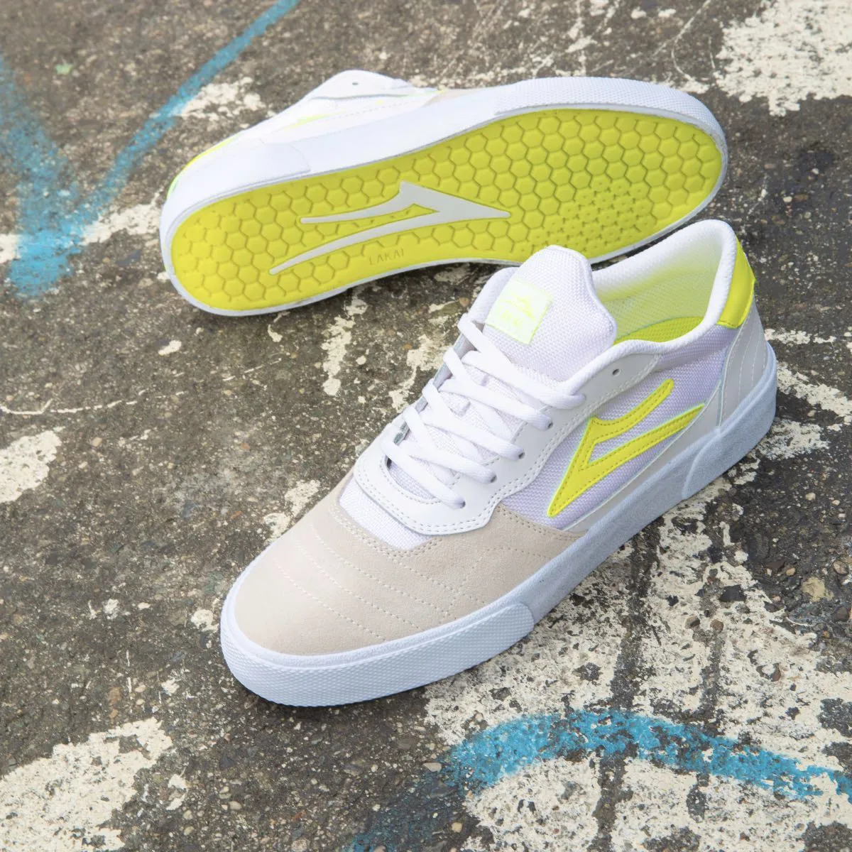 Cambridge - White Suede