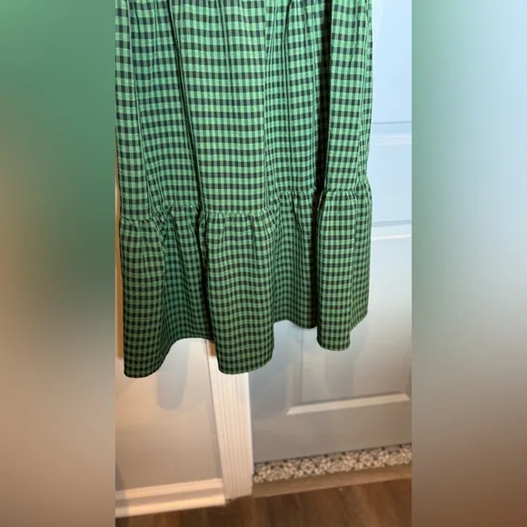 Chic Checkered Smock Maxi Dress – Size 6- Brand New
