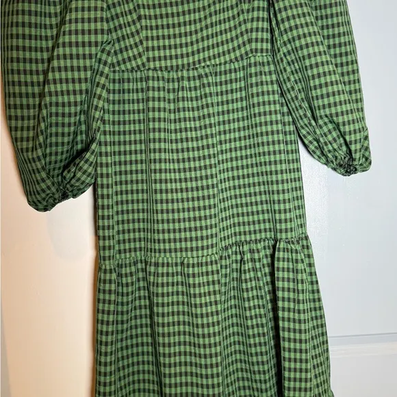 Chic Checkered Smock Maxi Dress – Size 6- Brand New