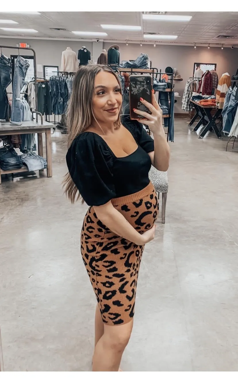 Chic In Cheetah Knit Midi Skirt