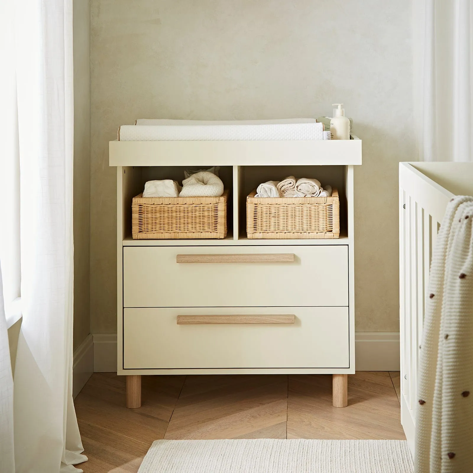 CuddleCo Harper Dresser Changer - Cream