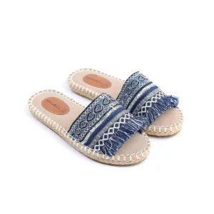 Dazzle shoe