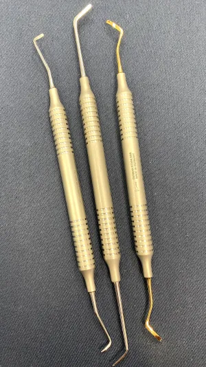Excavator/Curette-composite and cement spatula-Composite