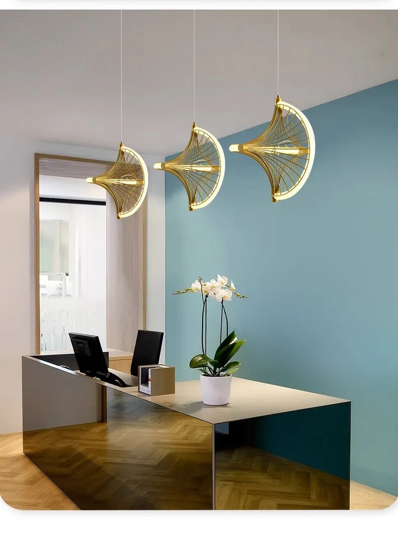 Fan-shaped Pendant Light