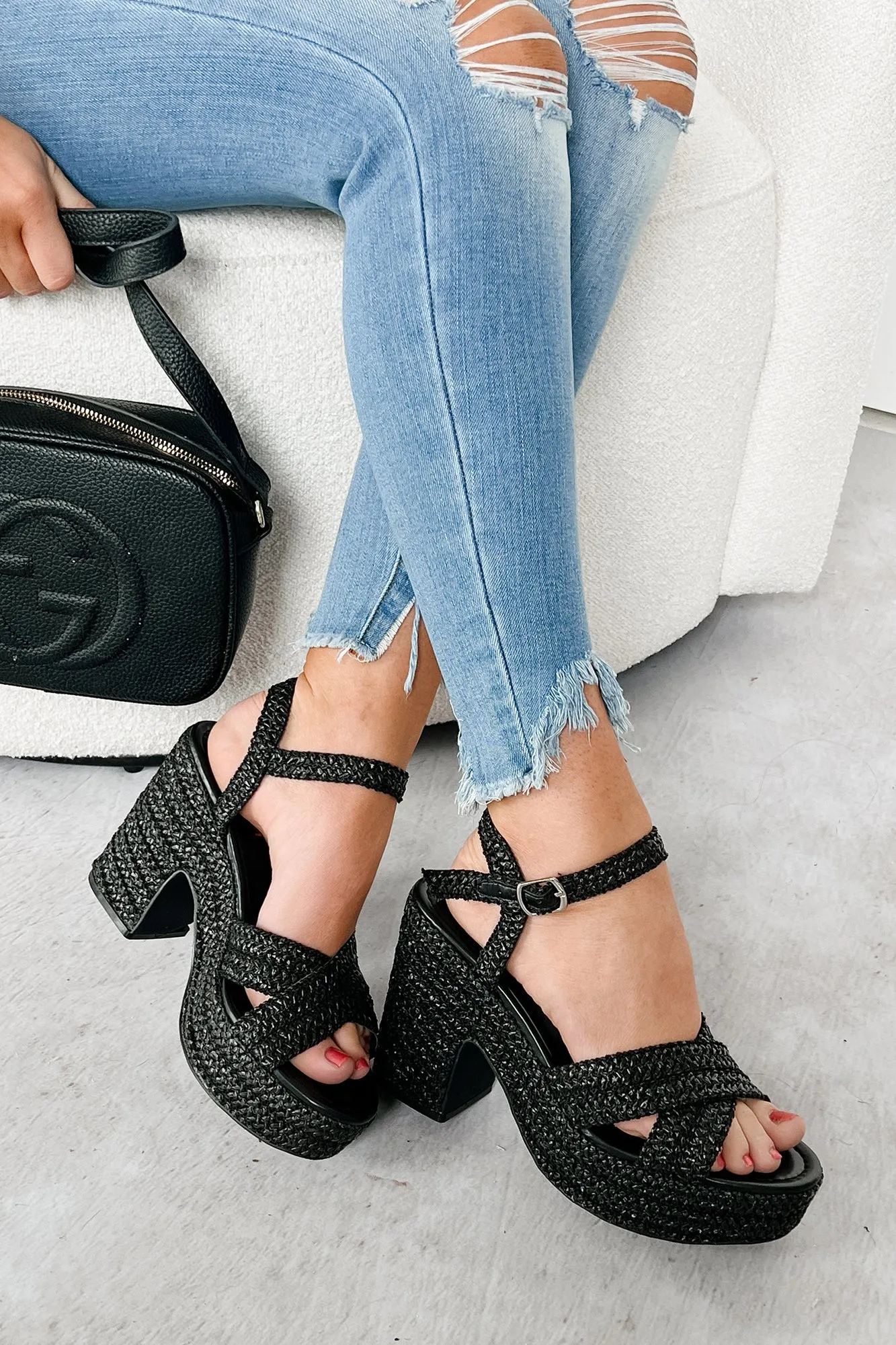 Feeling Dandy Chunky Heel Woven Sandals (Block)