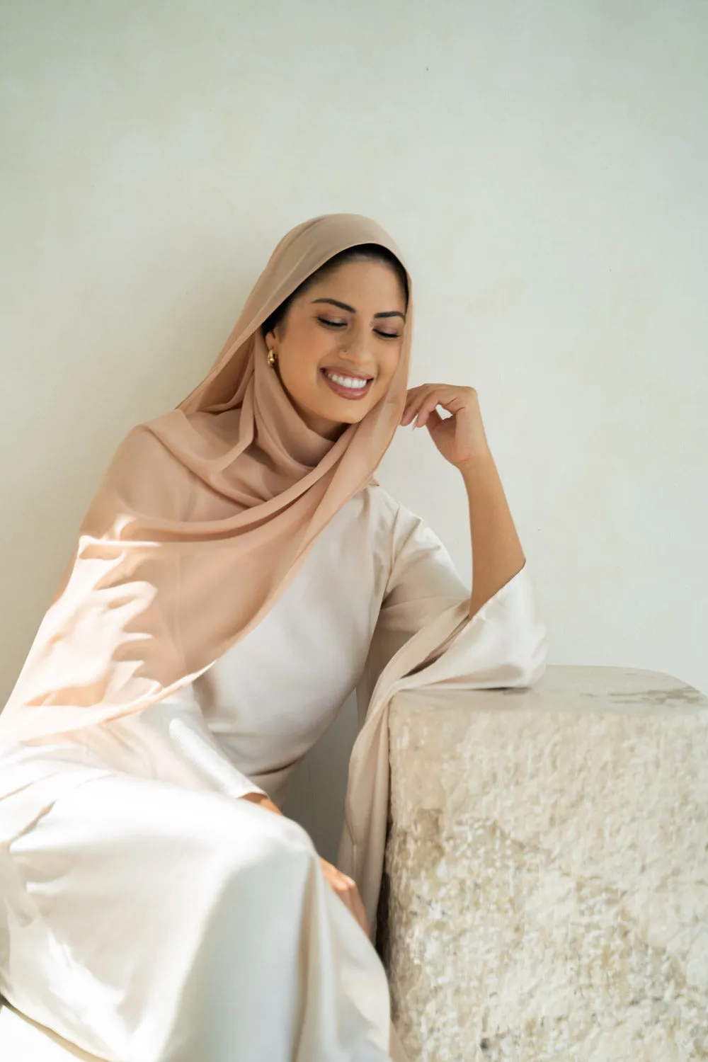 Gentle Taupe-Colour 34