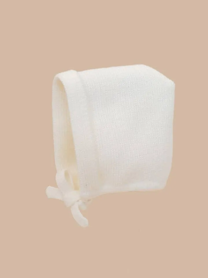 Knitted Bonnet, White