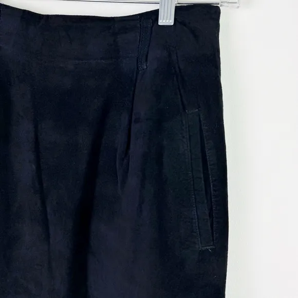 Marshall Fields Country Shop Vintage Black Suede Skirt