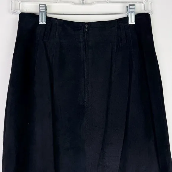 Marshall Fields Country Shop Vintage Black Suede Skirt