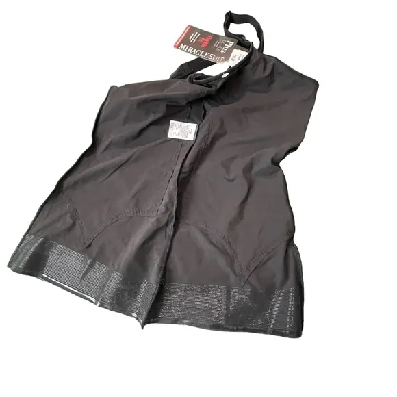 Miracle Suit shapeware Size 1XL