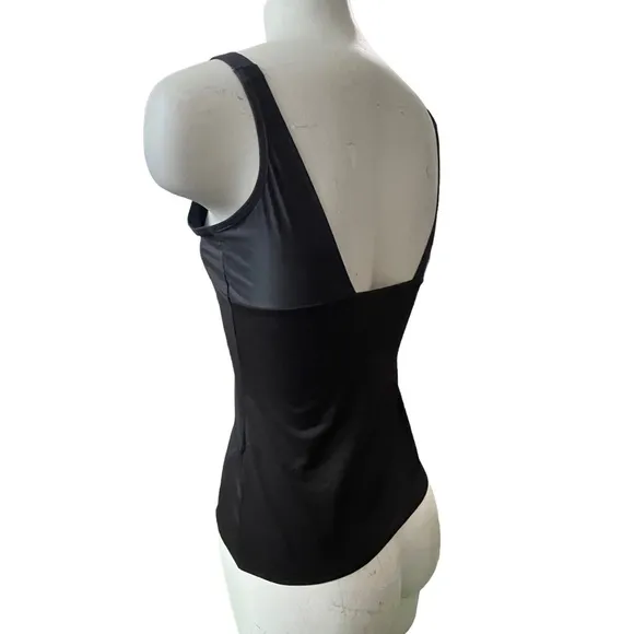 Miracle Suit shapeware Size 1XL
