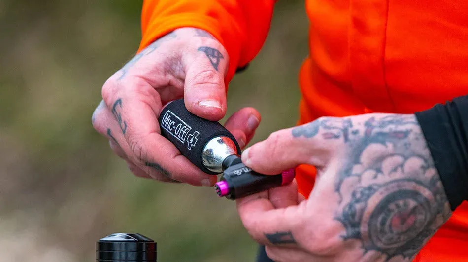 MUC-OFF BIKE ROAD INFLATOR KIT