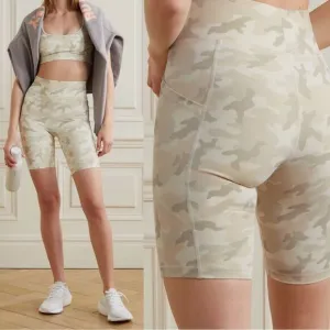 NWT All Access Center Stage Camo Bike Shorts in Sand Camo L