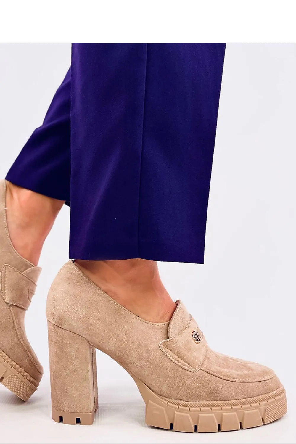 Platform pumps