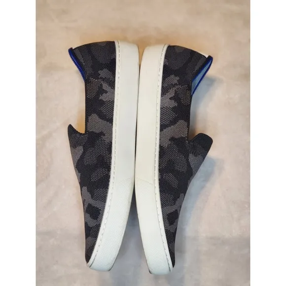 Rothys The Sneaker Women's Camo Gray Black Blue Size 10W