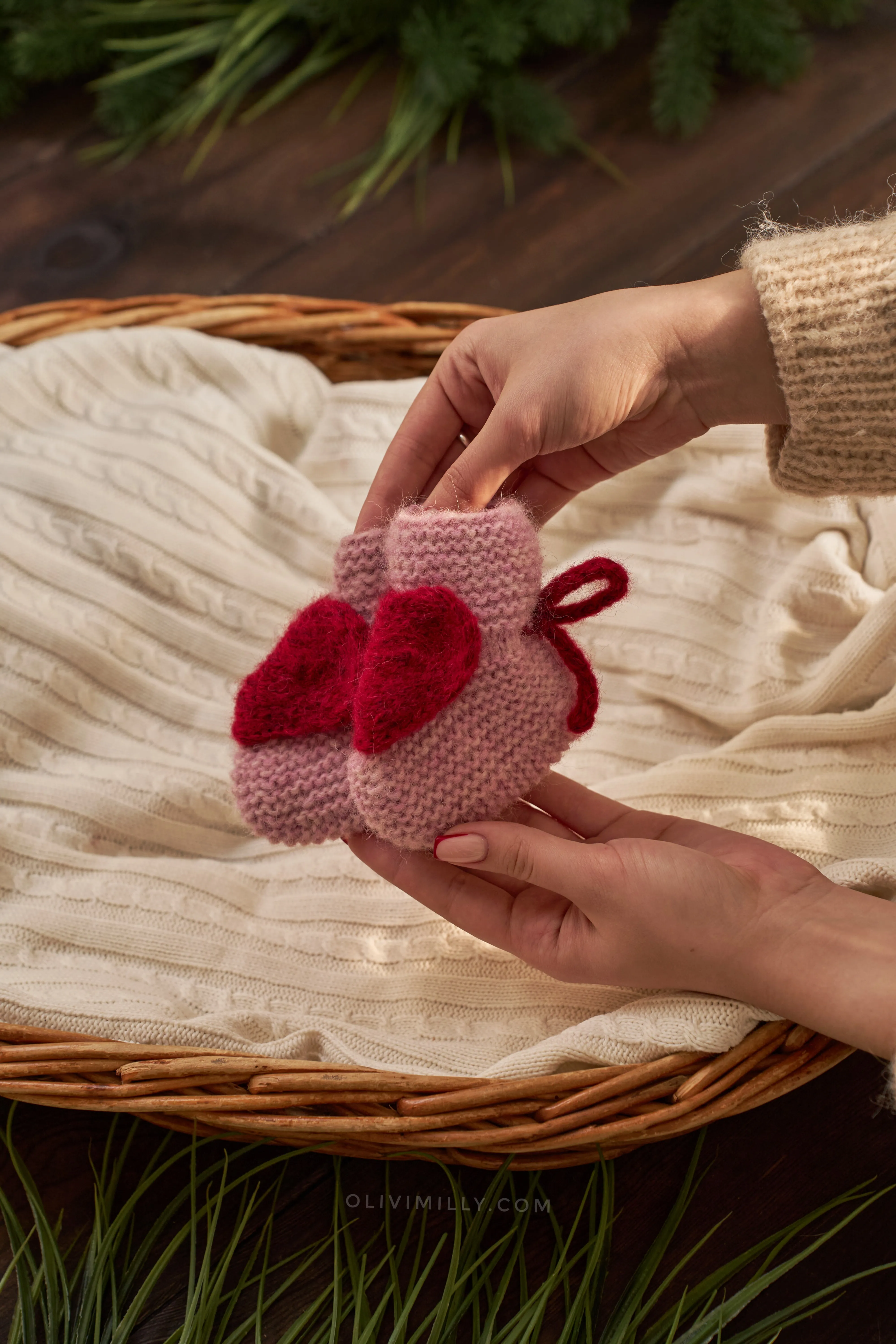 Sweetheart Booties |powder pink|  in stock (3-6m)