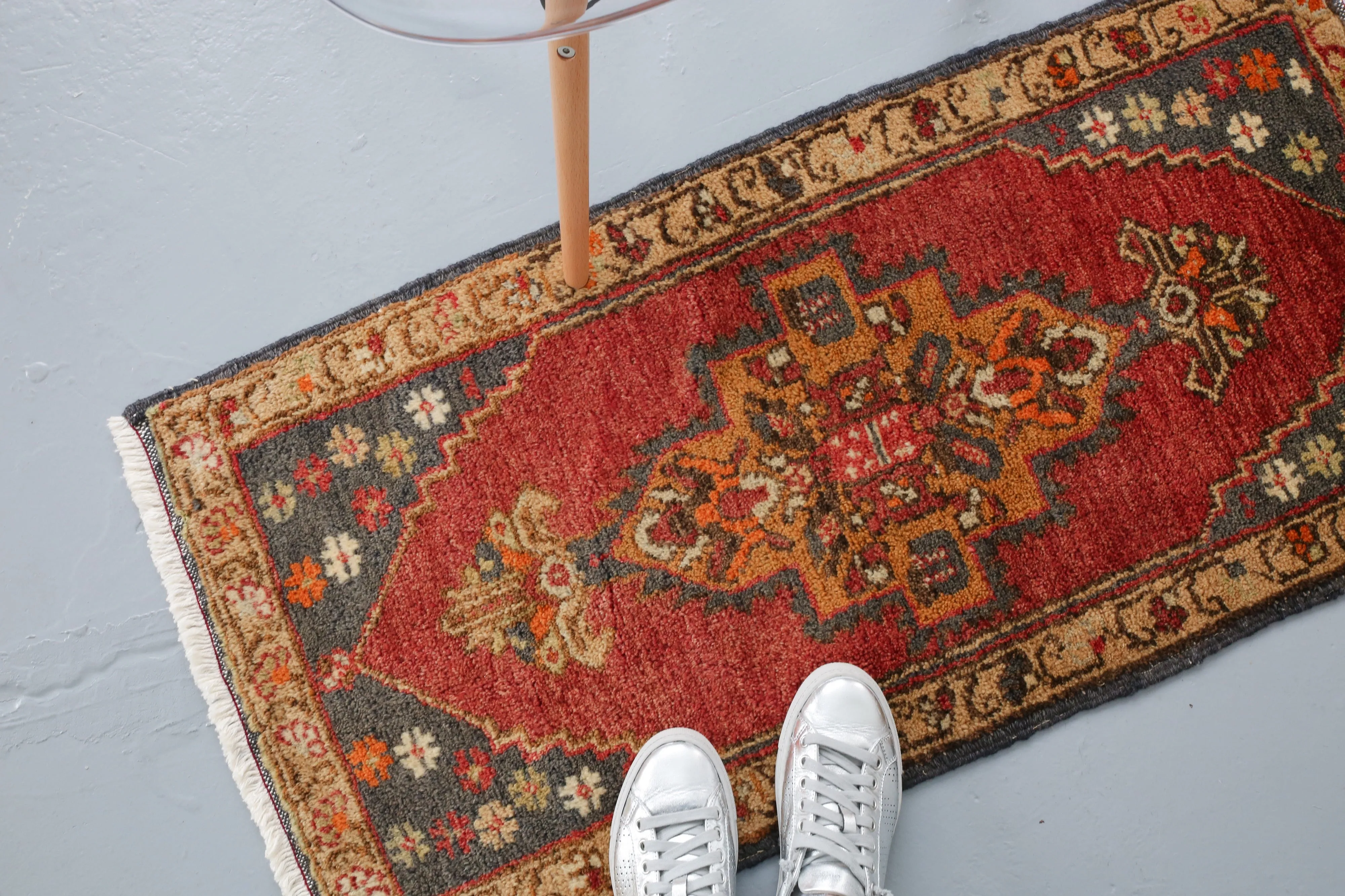 Vintage Mini Turkish Rug 1.8ftx3.5ft