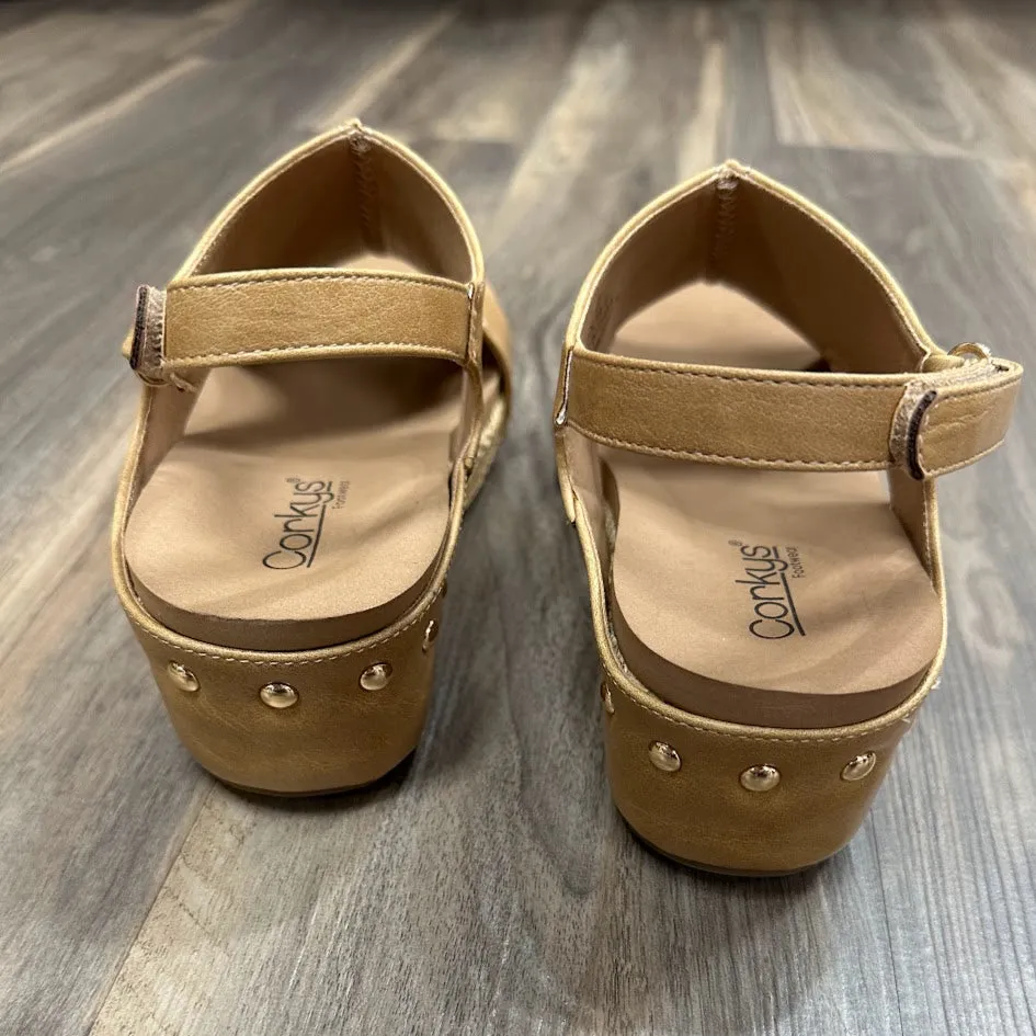 Volta II Low Wedge by Corky's