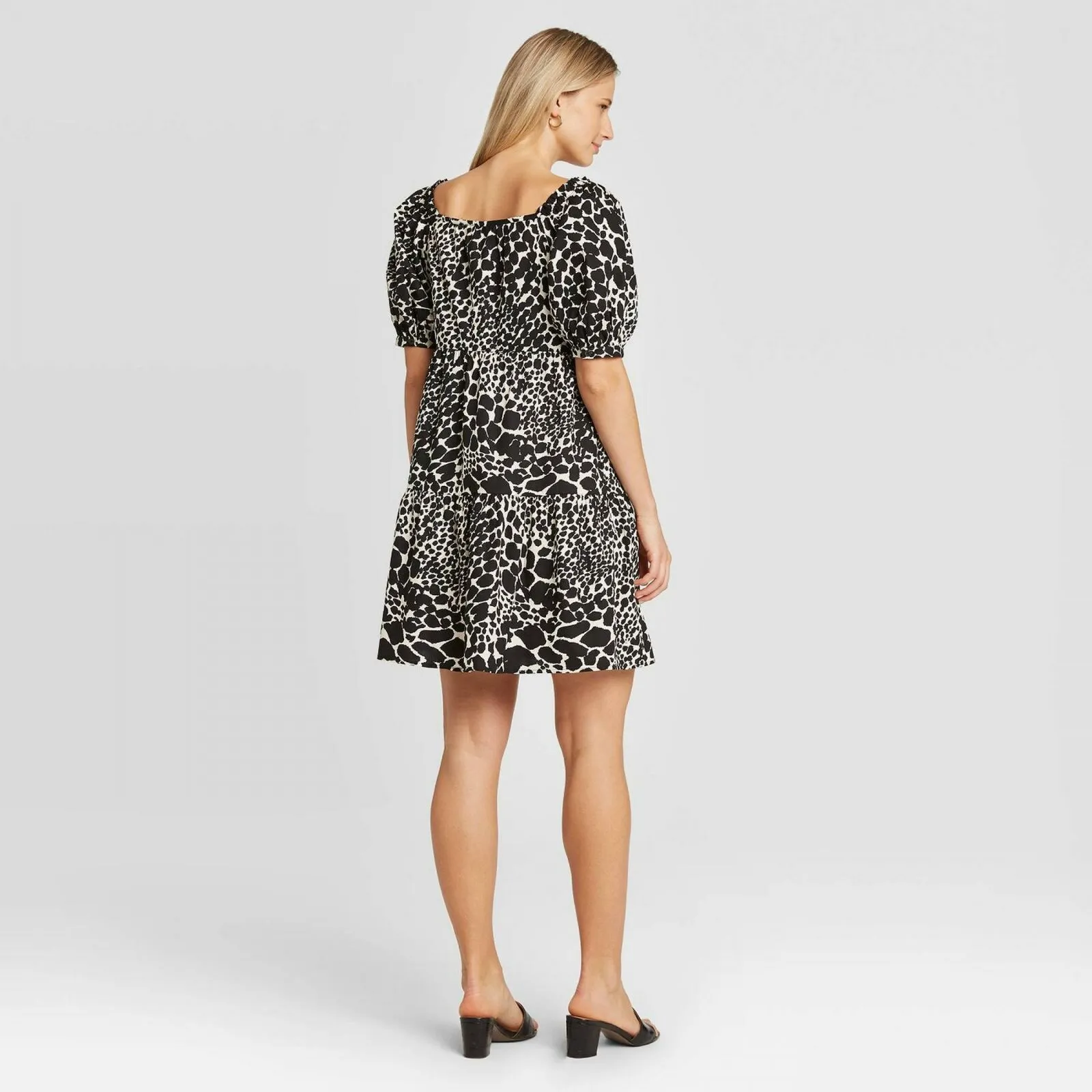 Who What Wear Women's Puff Short Sleeve Mini Babydoll Dress