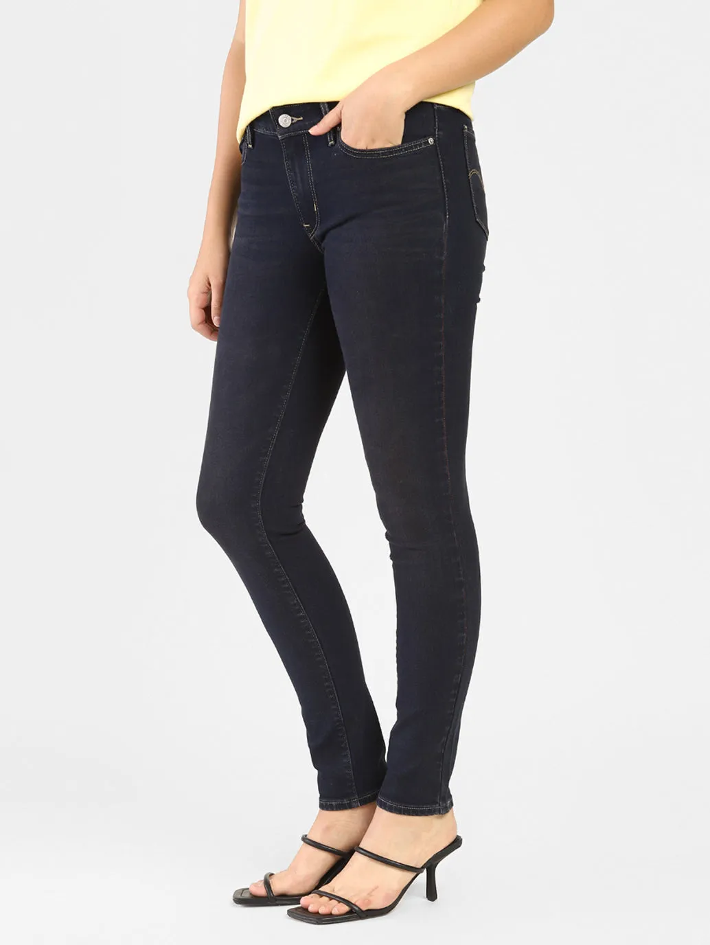 Women's 711 Blue Skinny Fit Mid Rise Jeans