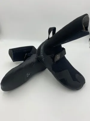 Xcel Infiniti Round Toe Surf Booties 5mm